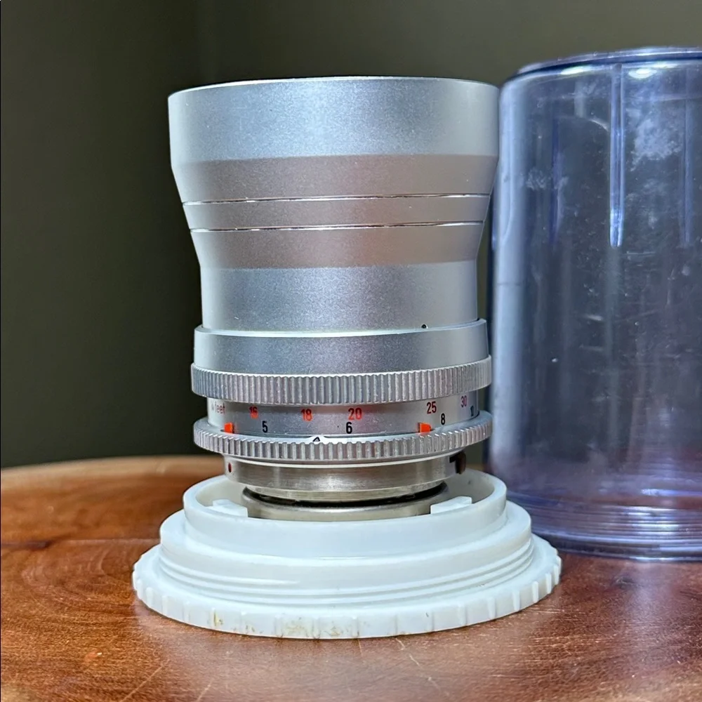 *Mint* KODAK Retina 135mm f4 Telephoto Lens + Case RARE CONDITION